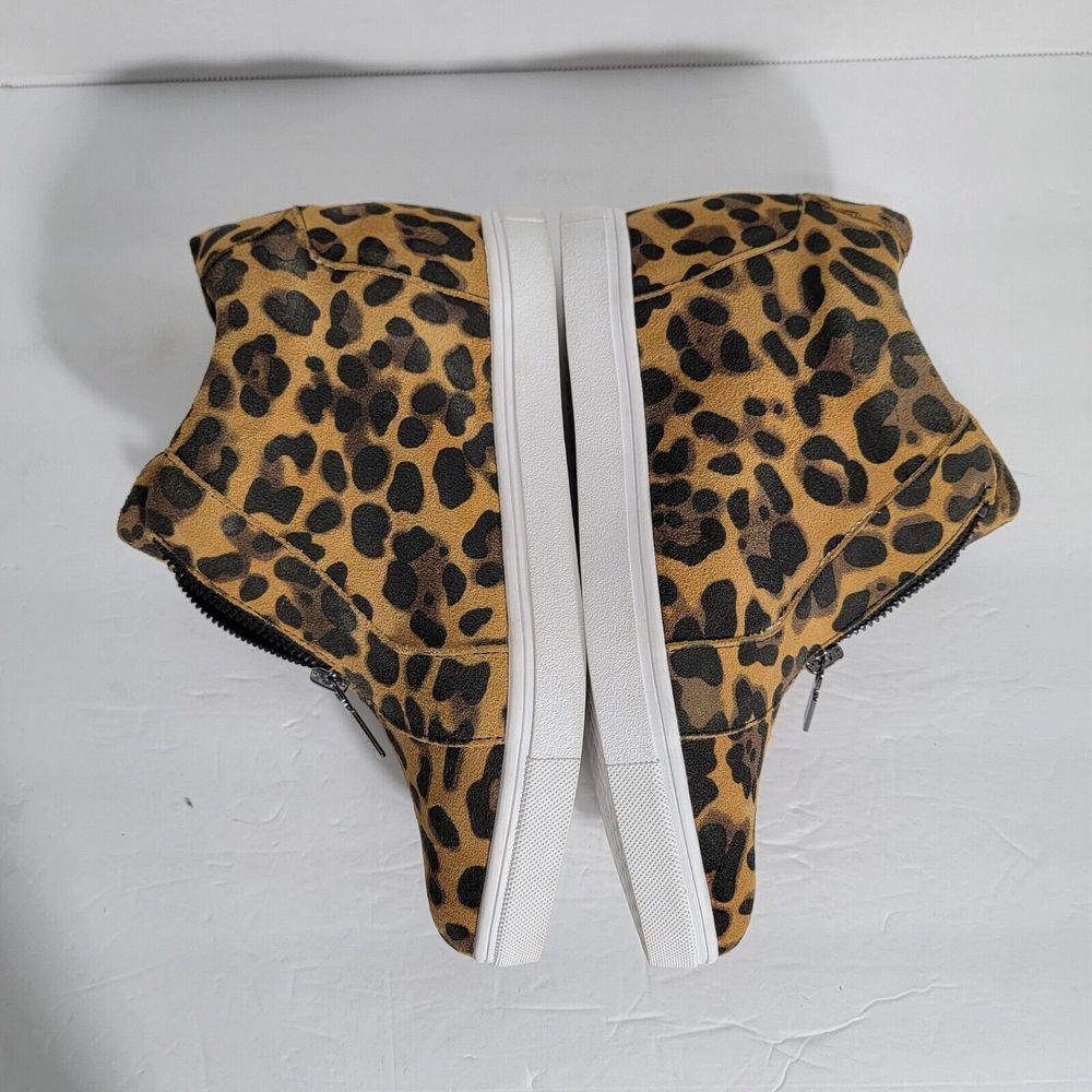 Blondo Glenda Waterproof Leopard Print Suede Leather Hidden Wedge Zip Sneaker 8‎ - Picture 7 of 16